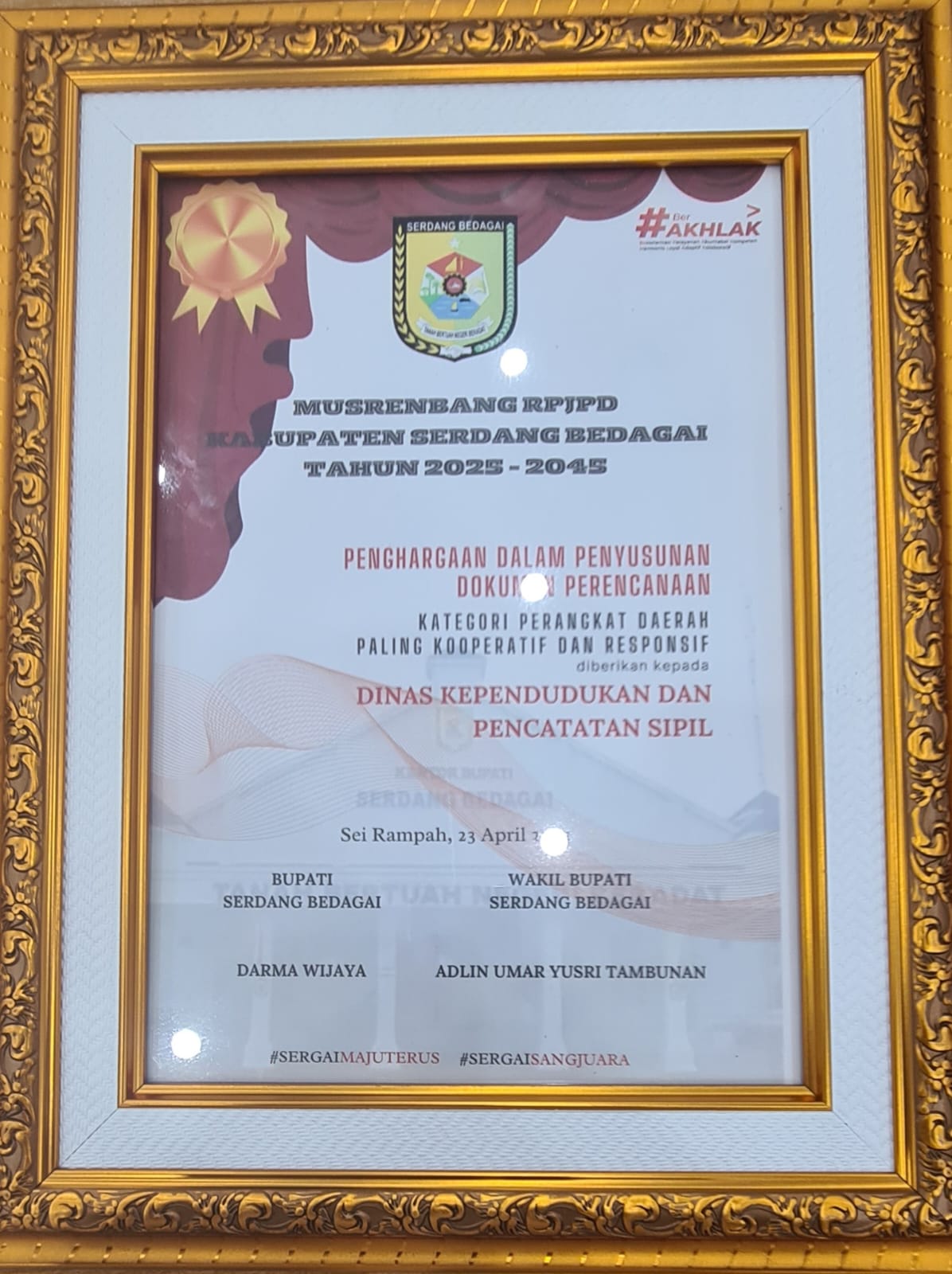 Sertifikat Penghargaan 4